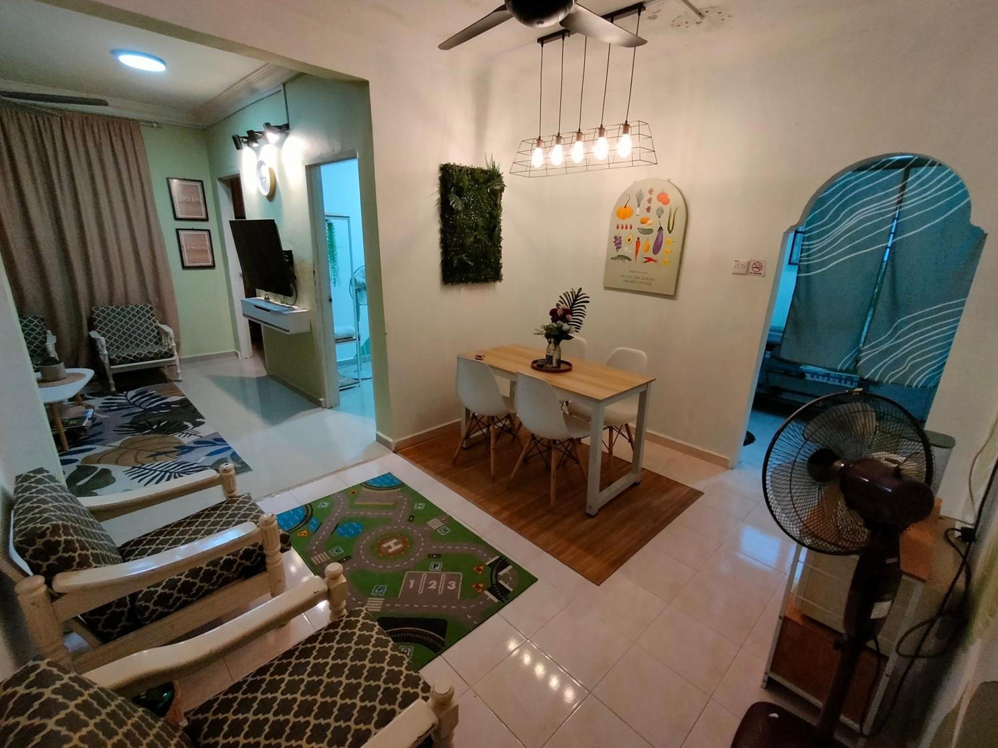 Mini Green Homestay Kulai Exteriör bild