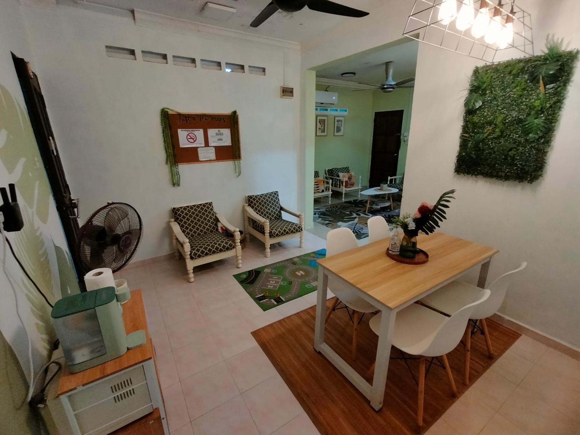 Mini Green Homestay Kulai Exteriör bild